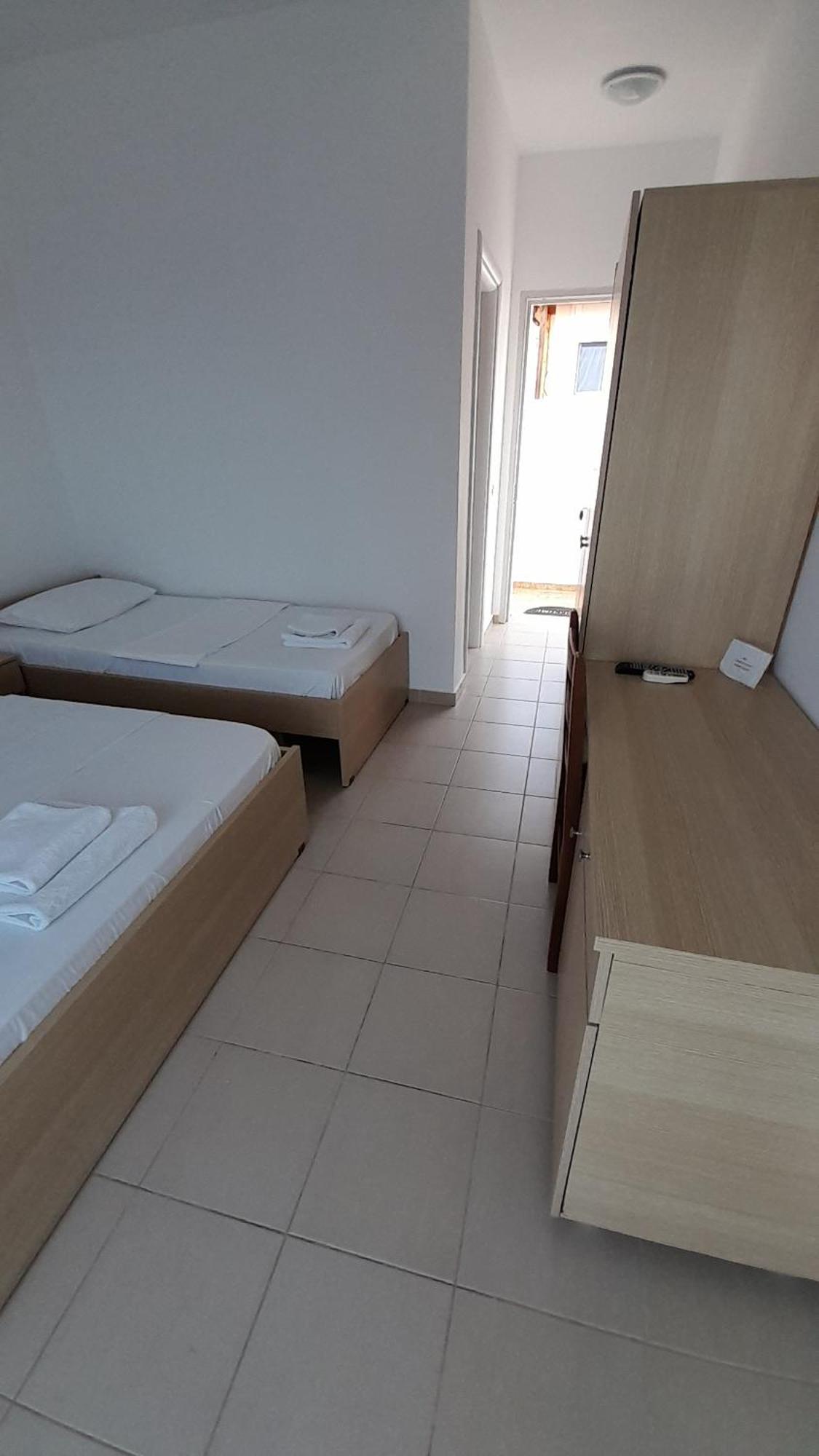 Elite 2 Kosta Hotel Dhermi Luaran gambar