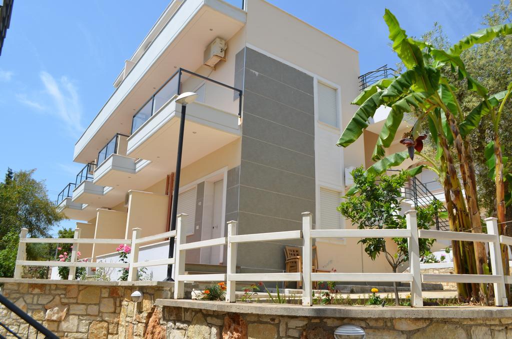 Elite 2 Kosta Hotel Dhermi Luaran gambar