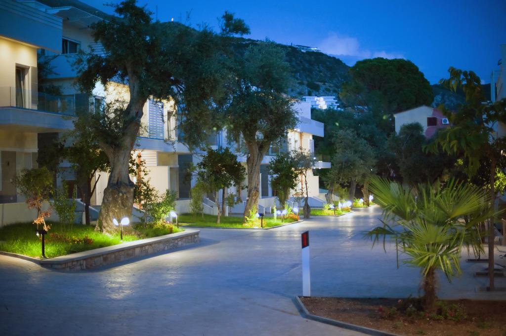 Elite 2 Kosta Hotel Dhermi Luaran gambar